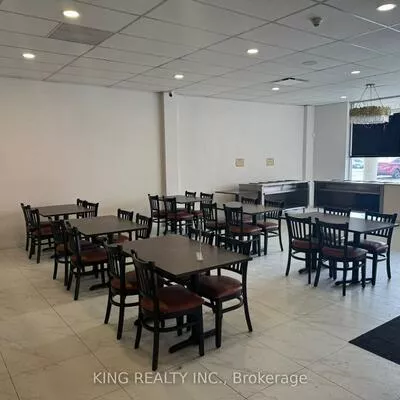 36, Avondale, Avondale, Brampton