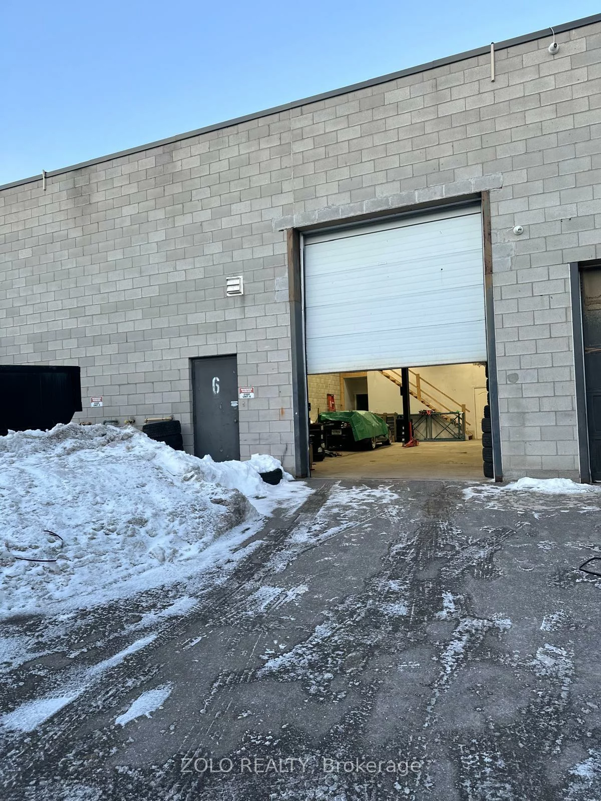 2080, Steeles, Southgate, Brampton