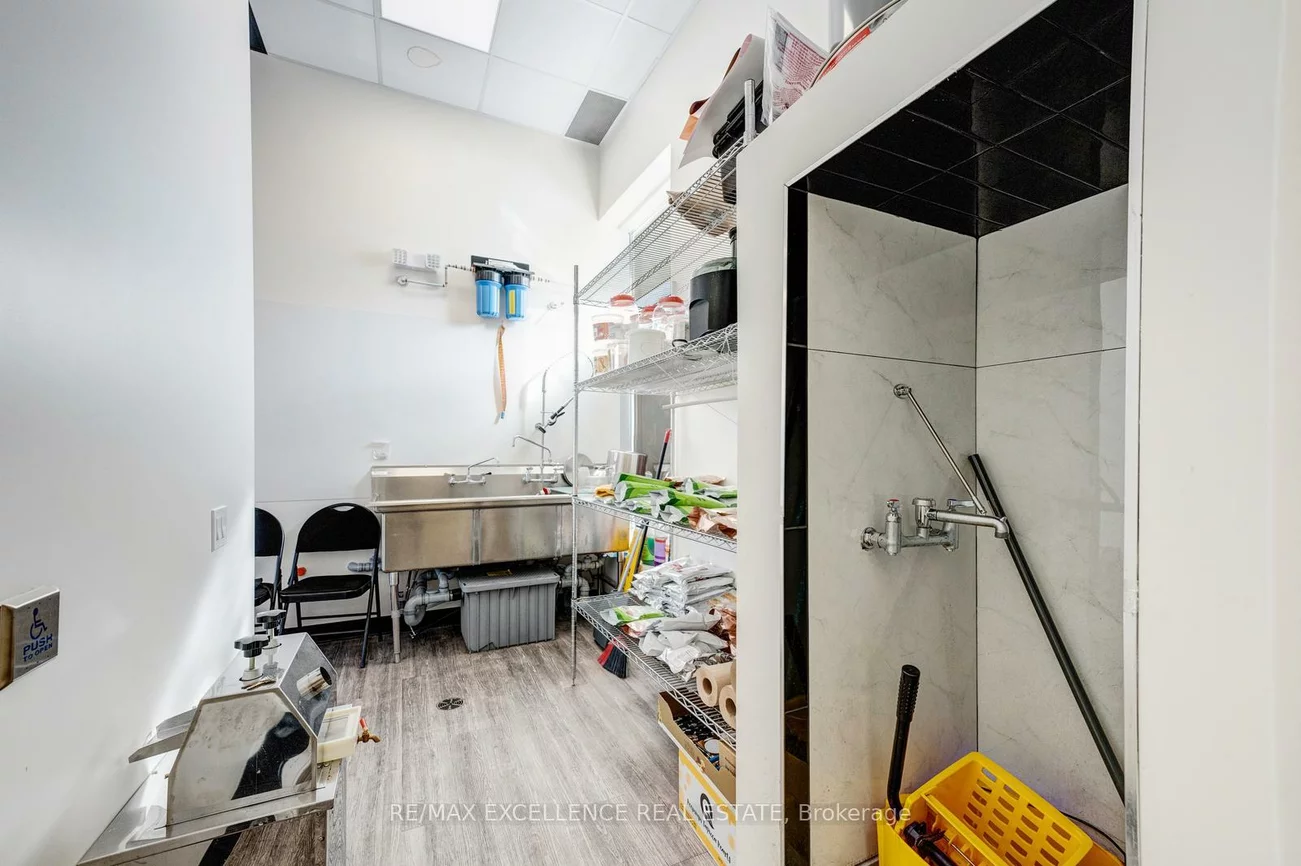 95, Cottrelle, Gore Industrial North, Brampton