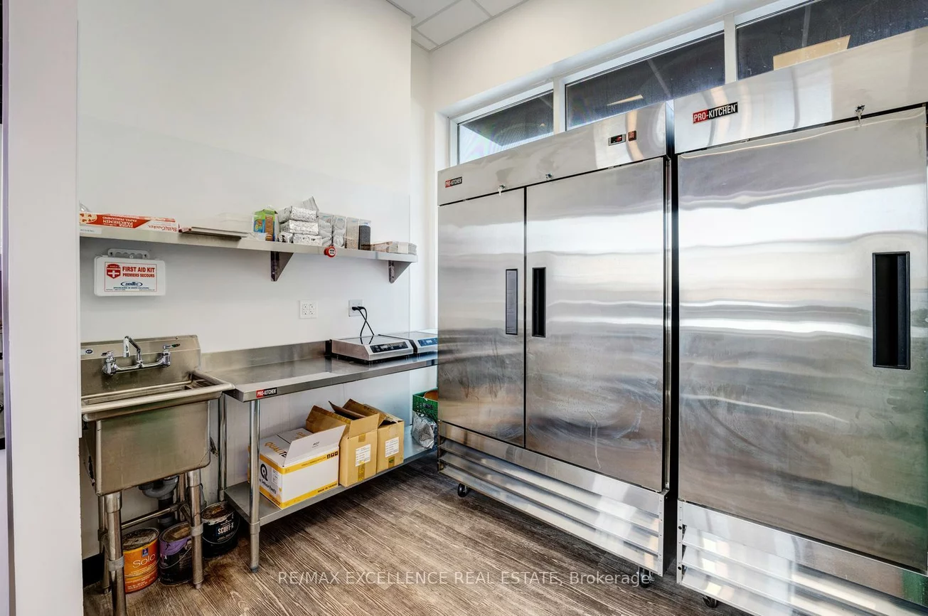 95, Cottrelle, Gore Industrial North, Brampton