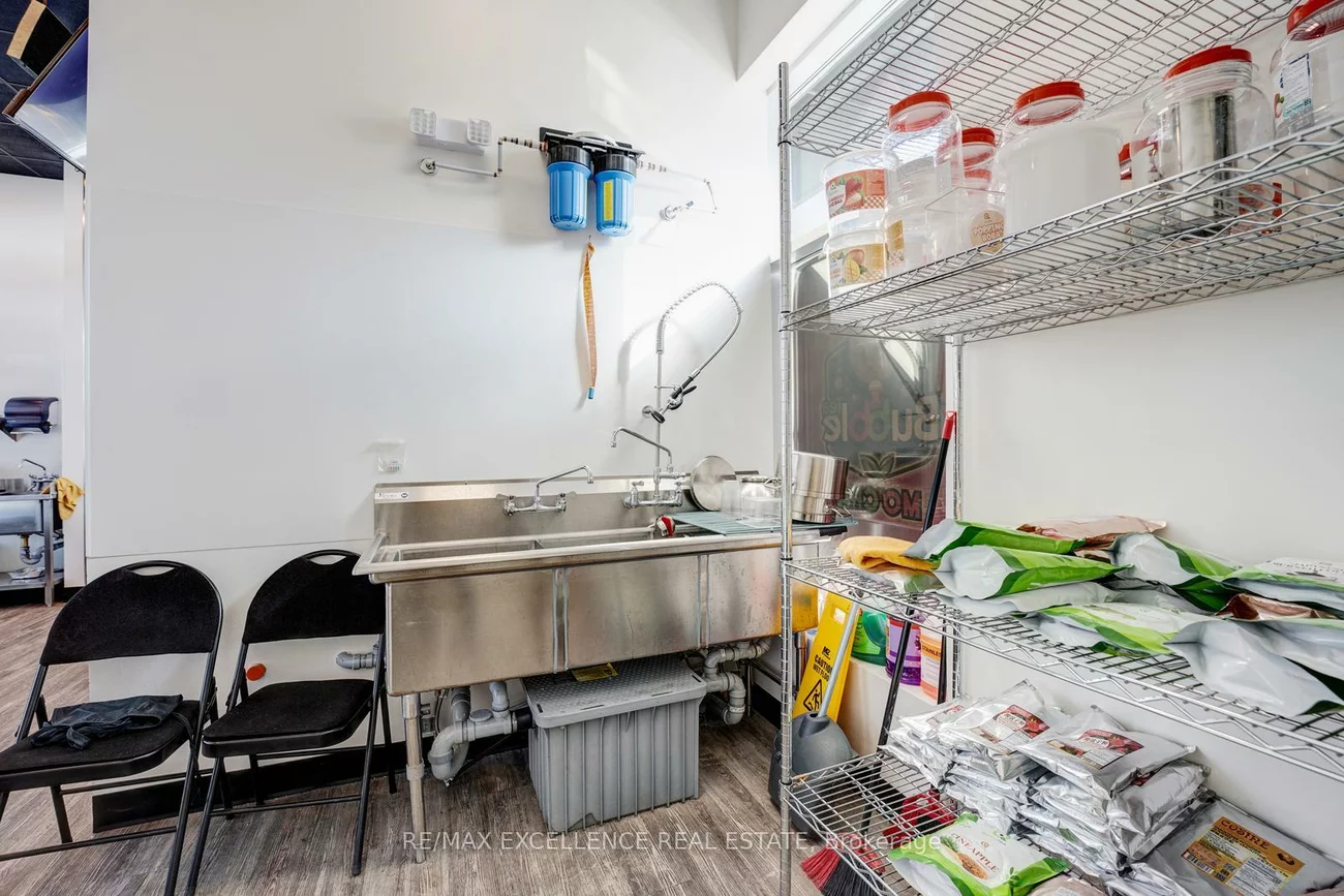 95, Cottrelle, Gore Industrial North, Brampton