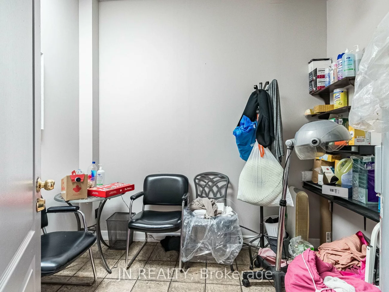 2, Philosophers, Northgate, Brampton