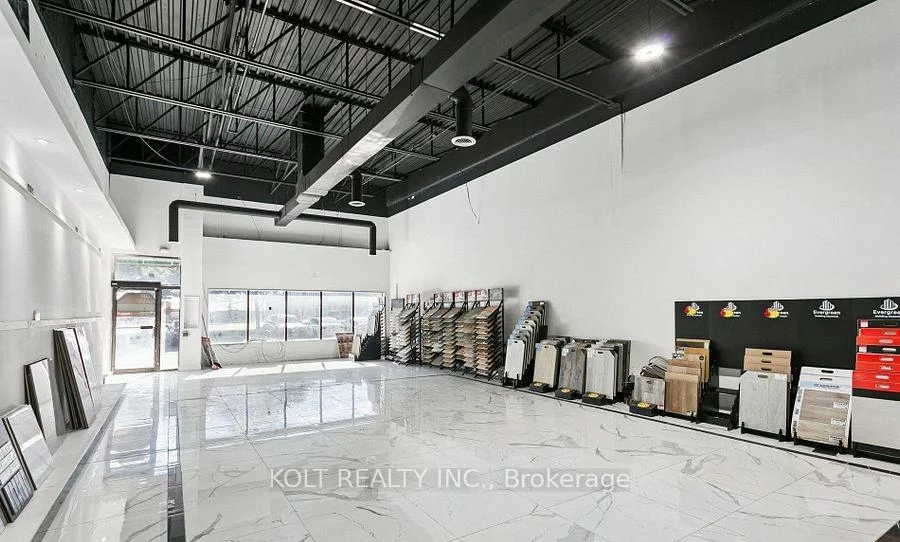 2074, Steeles, Bram West, Brampton