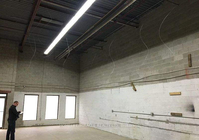 11, Edvac, Gore Industrial North, Brampton