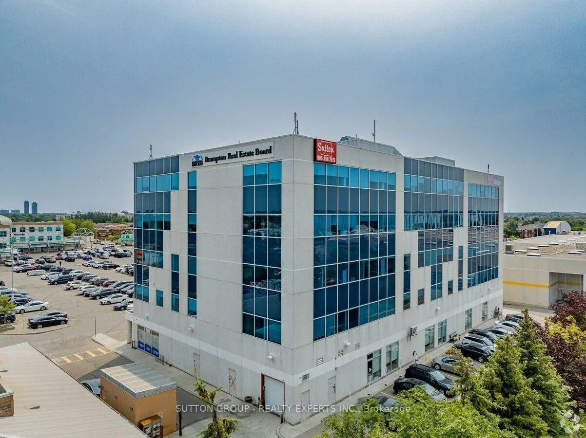 60, Gillingham, Brampton West, Brampton