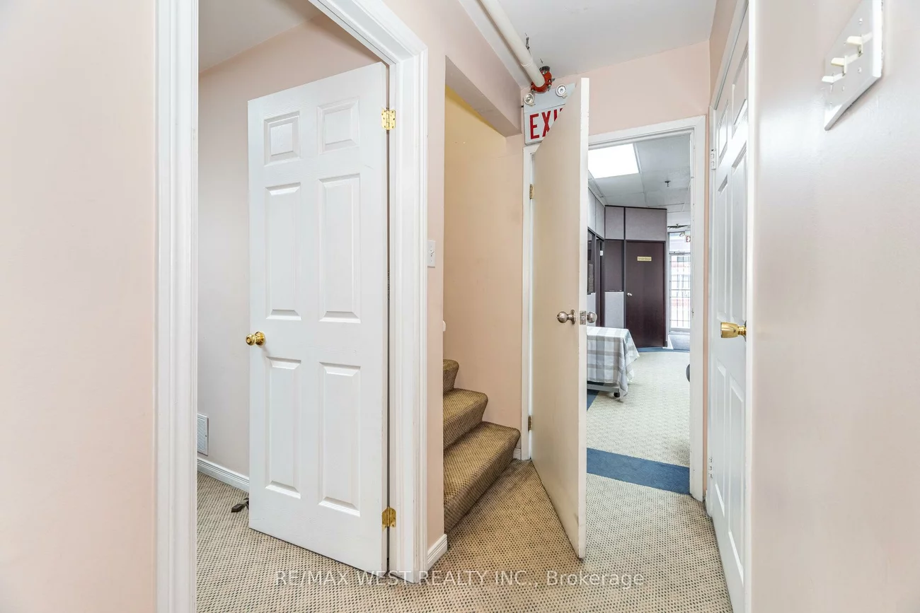 2565, Steeles, Steeles Industrial, Brampton