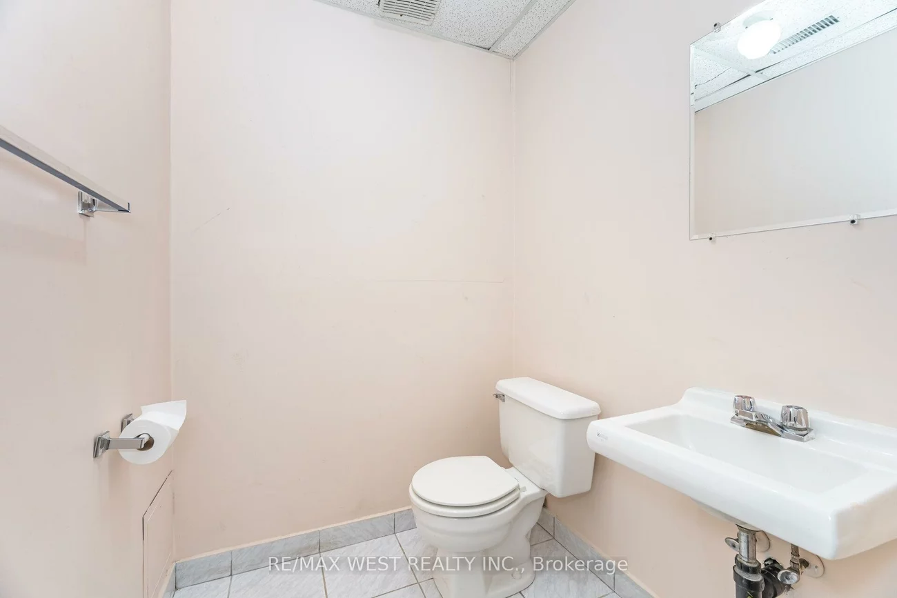 2565, Steeles, Steeles Industrial, Brampton