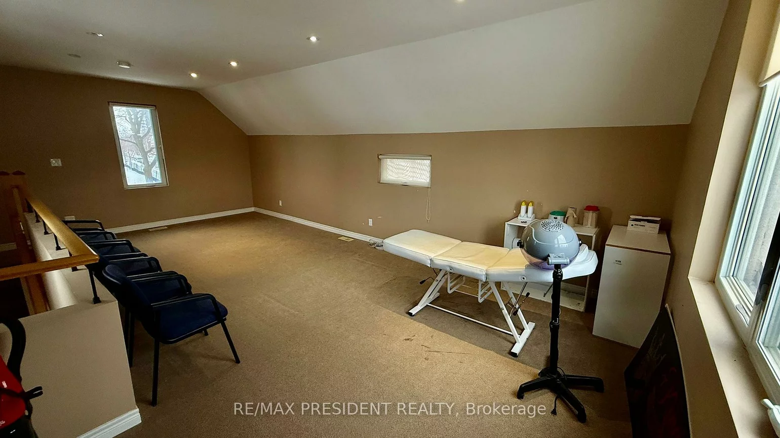 159, Queen, Downtown Brampton, Brampton