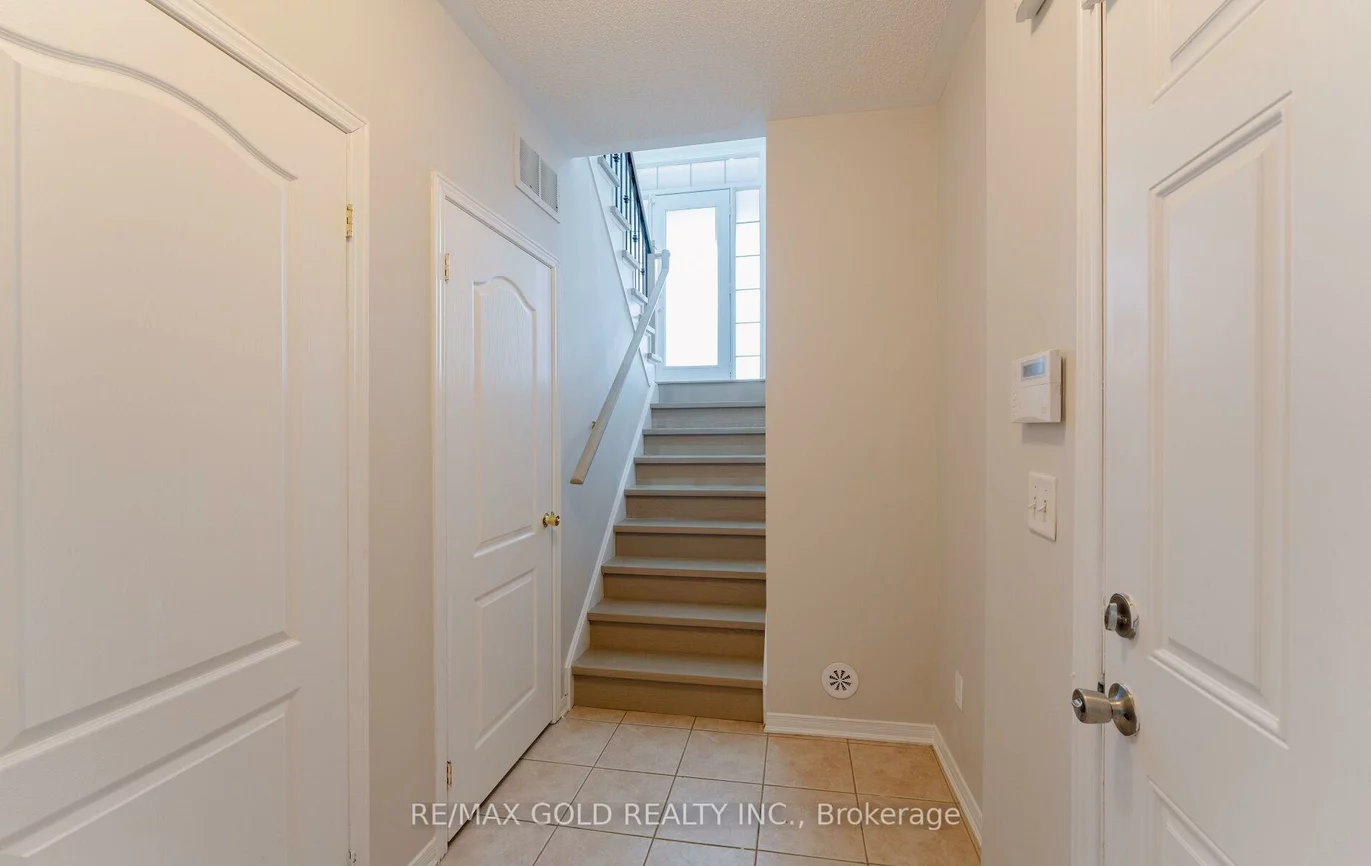 45, Seachart, Brampton East, Brampton