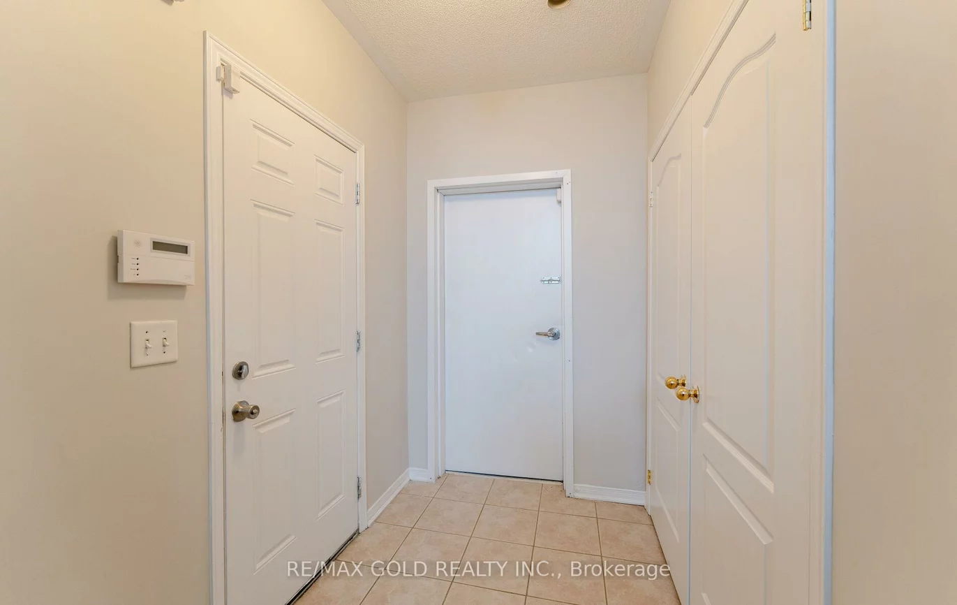 45, Seachart, Brampton East, Brampton