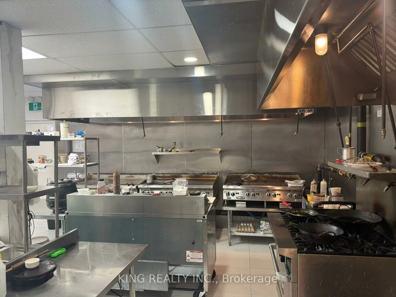 36, Avondale, Avondale, Brampton