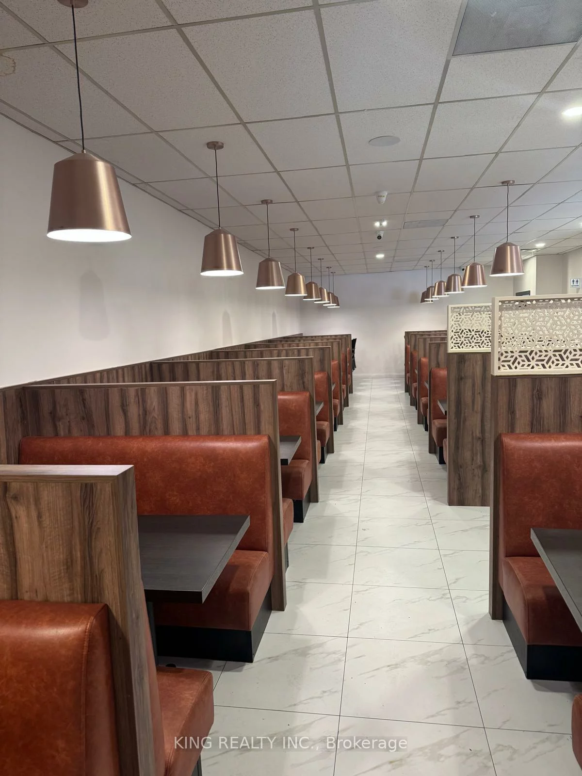 36, Avondale, Avondale, Brampton