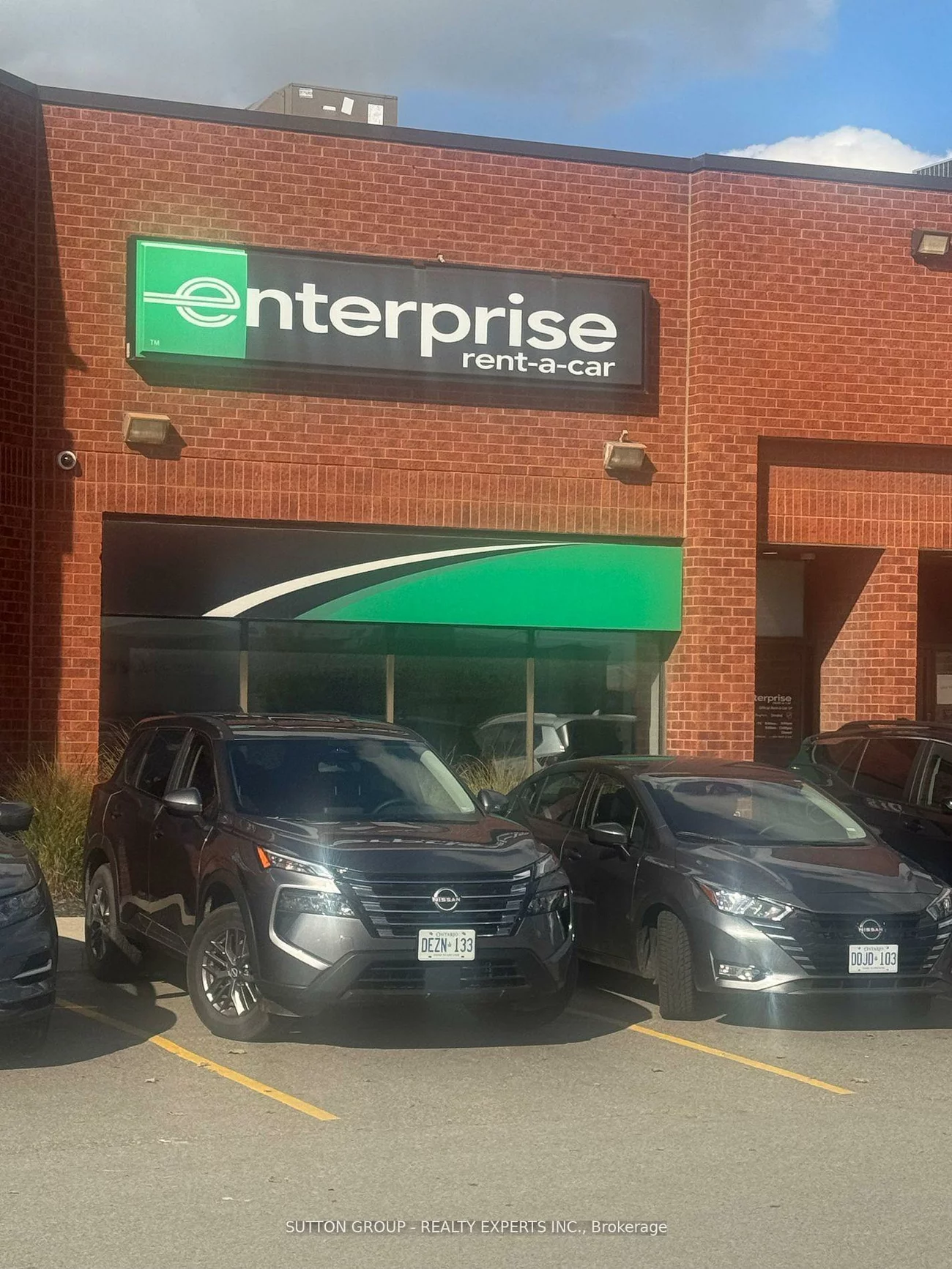 2074, Steeles, Southgate, Brampton