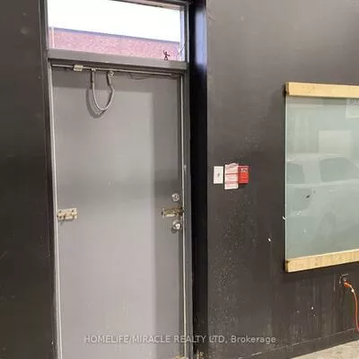 25, Fisherman, Northwest Sandalwood Parkway, Brampton