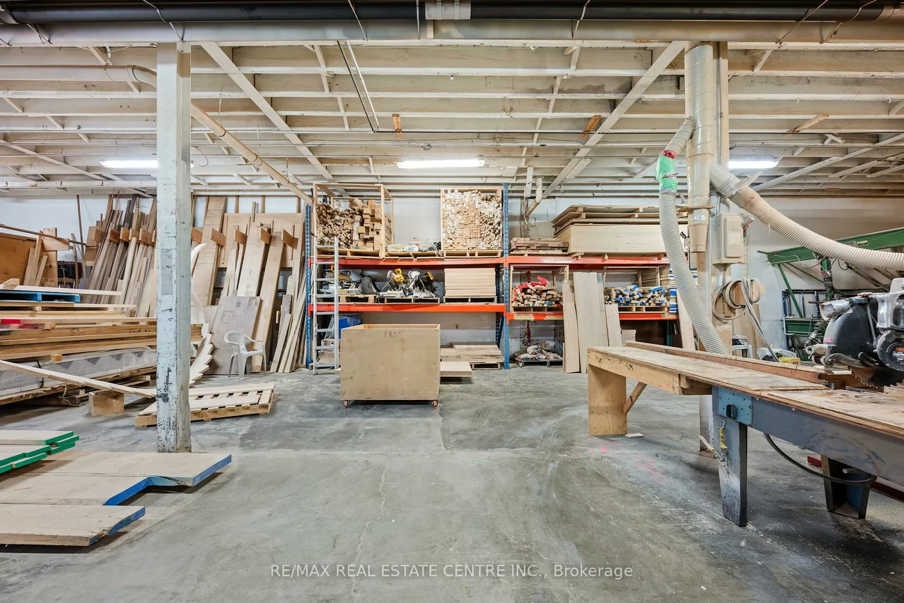 35, Haggert, Downtown Brampton, Brampton