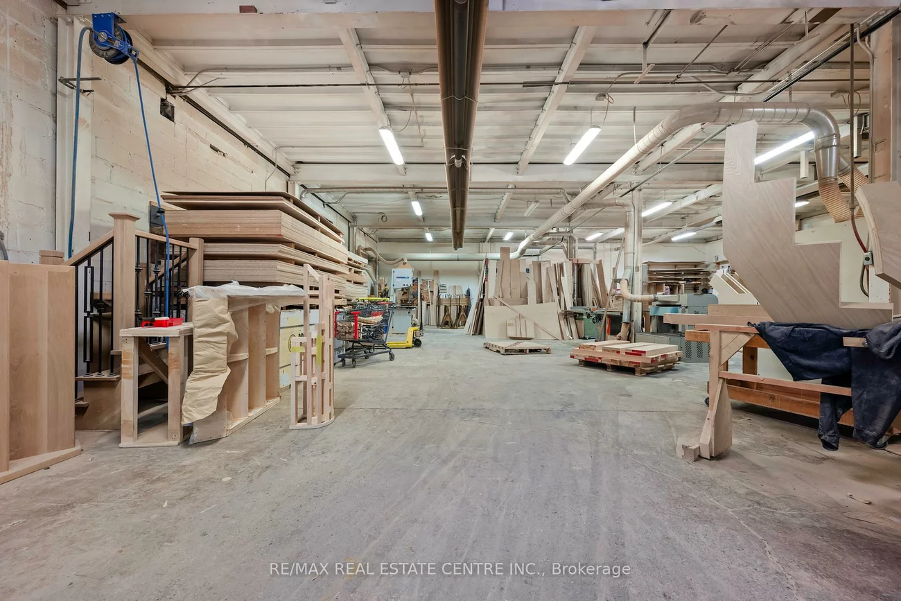 35, Haggert, Downtown Brampton, Brampton