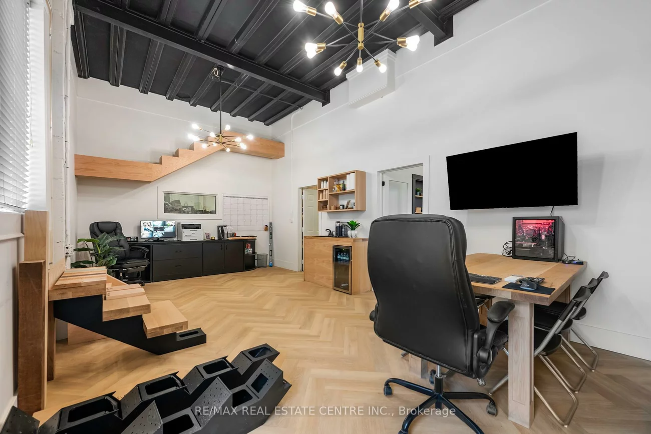 35, Haggert, Downtown Brampton, Brampton