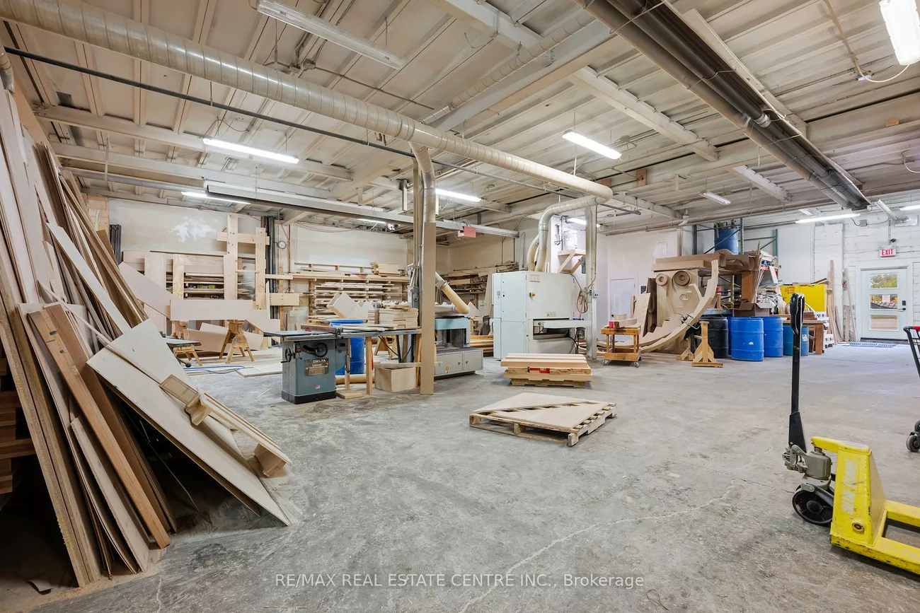 35, Haggert, Downtown Brampton, Brampton