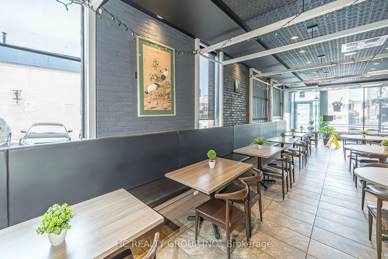 9, Queen, Downtown Brampton, Brampton