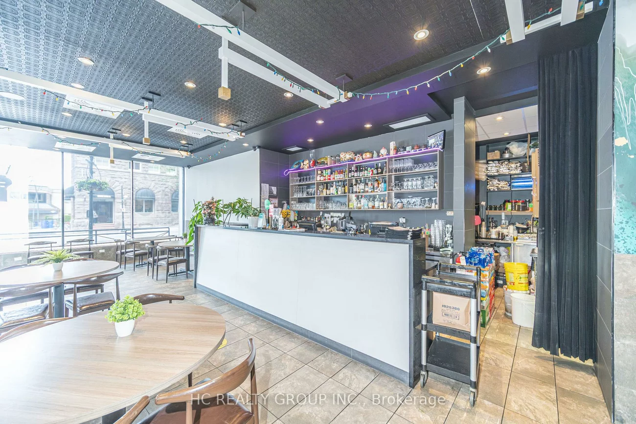 9, Queen, Downtown Brampton, Brampton