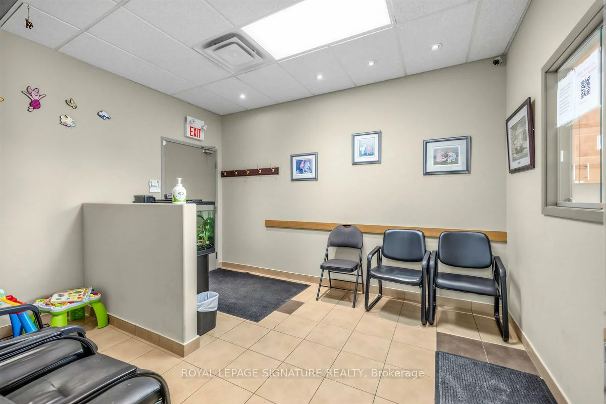 100, Pertosa, Fletcher's Meadow, Brampton