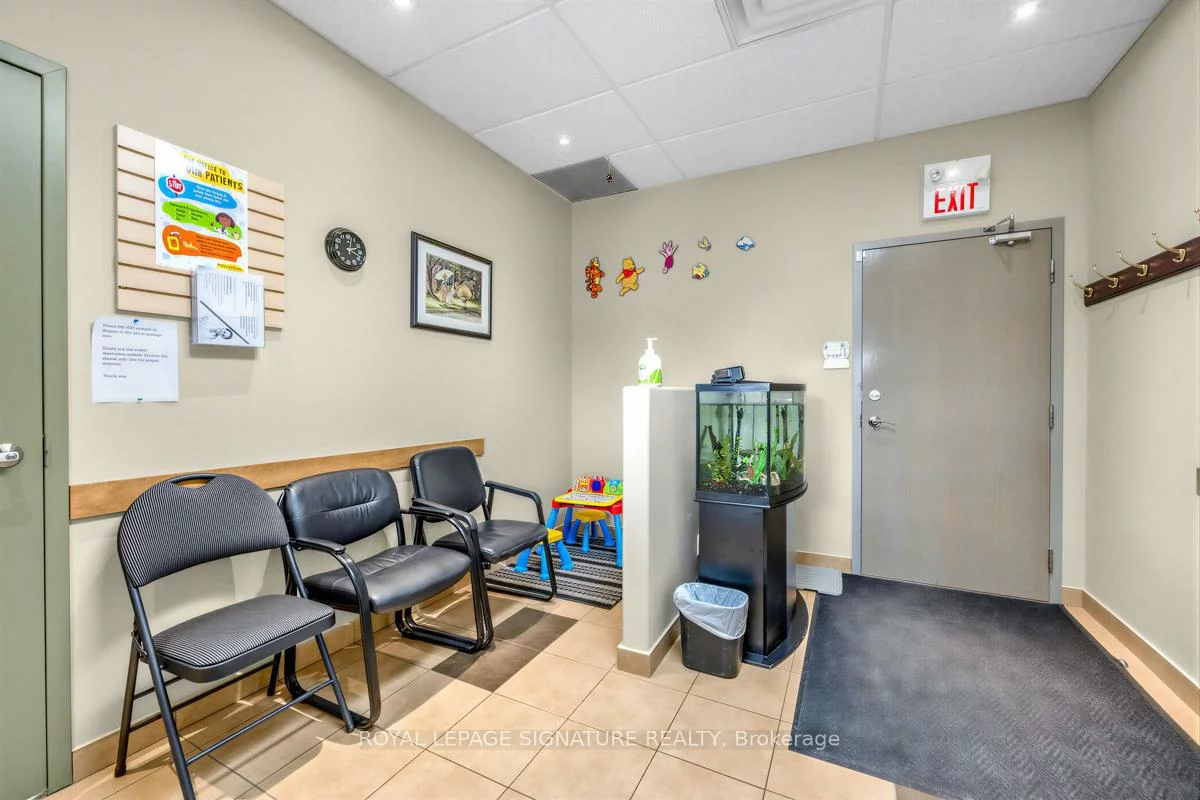 100, Pertosa, Fletcher's Meadow, Brampton