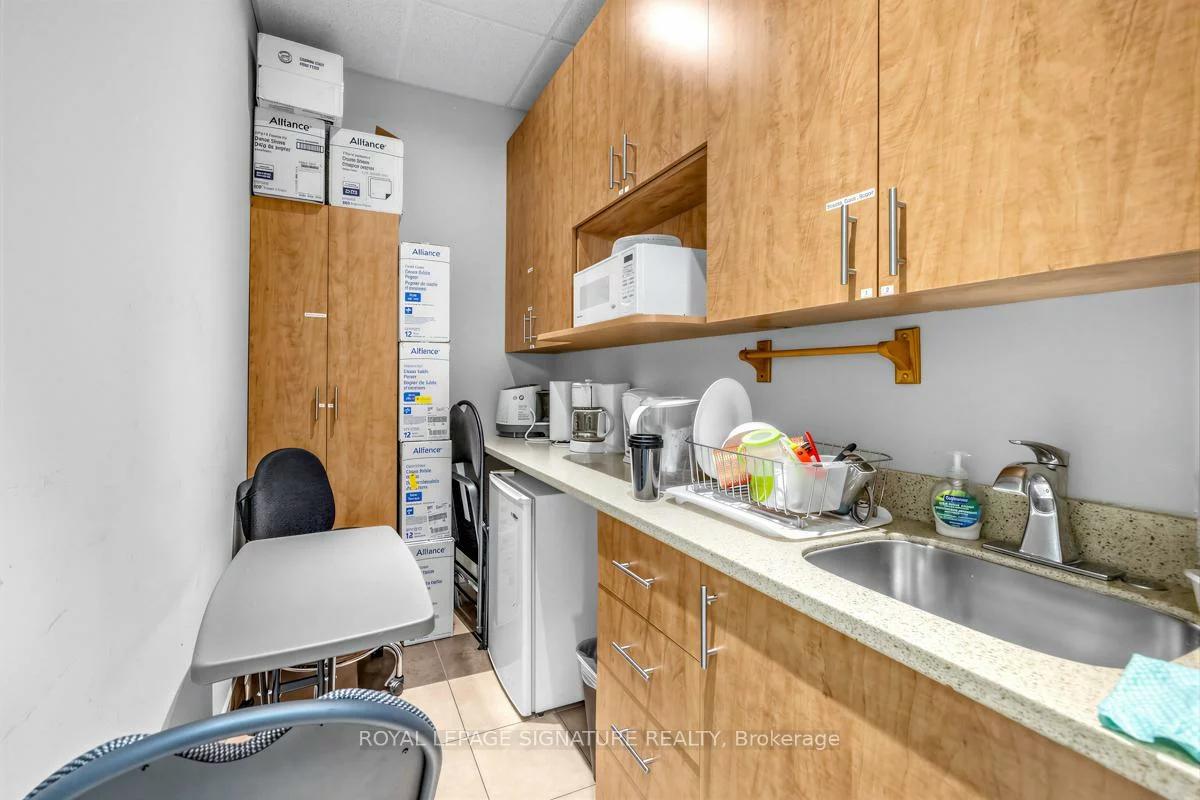 100, Pertosa, Fletcher's Meadow, Brampton