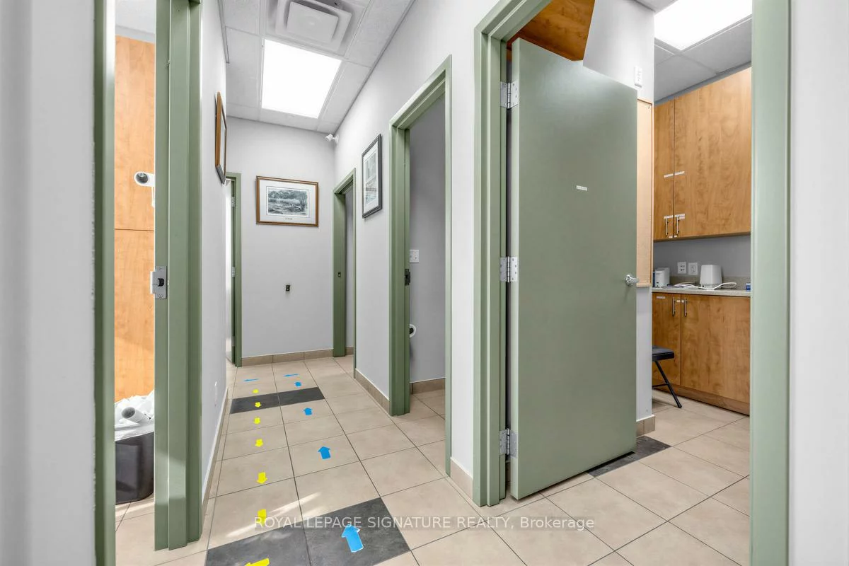 100, Pertosa, Fletcher's Meadow, Brampton