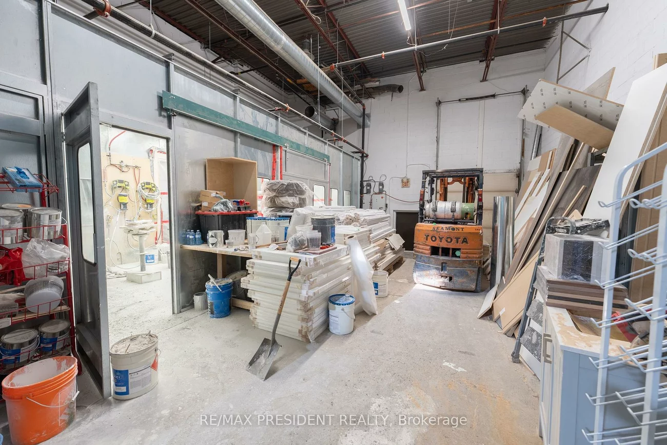 173, Advance, Steeles Industrial, Brampton