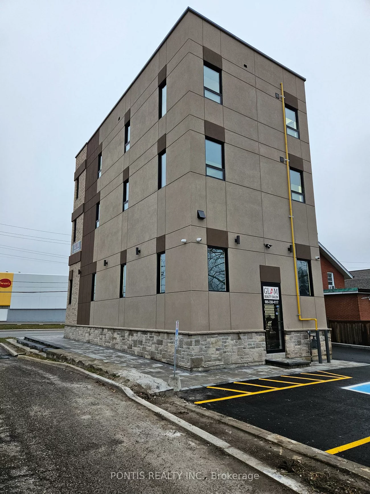 340, Main, Brampton North, Brampton