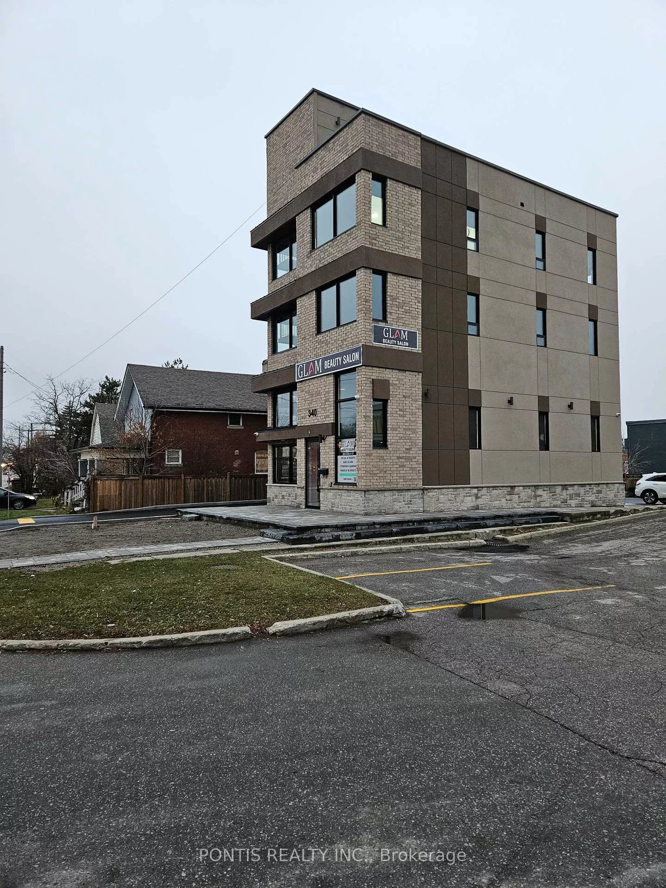 340, Main, Brampton North, Brampton