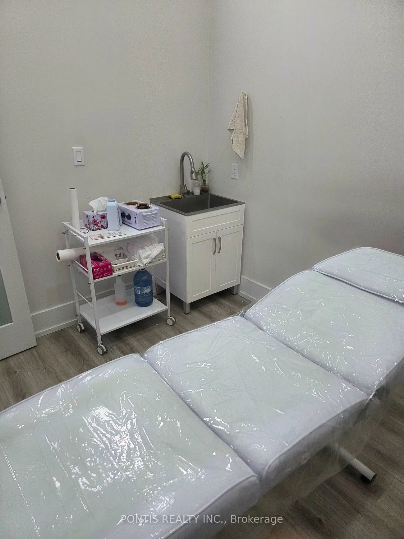 340, Main, Brampton North, Brampton