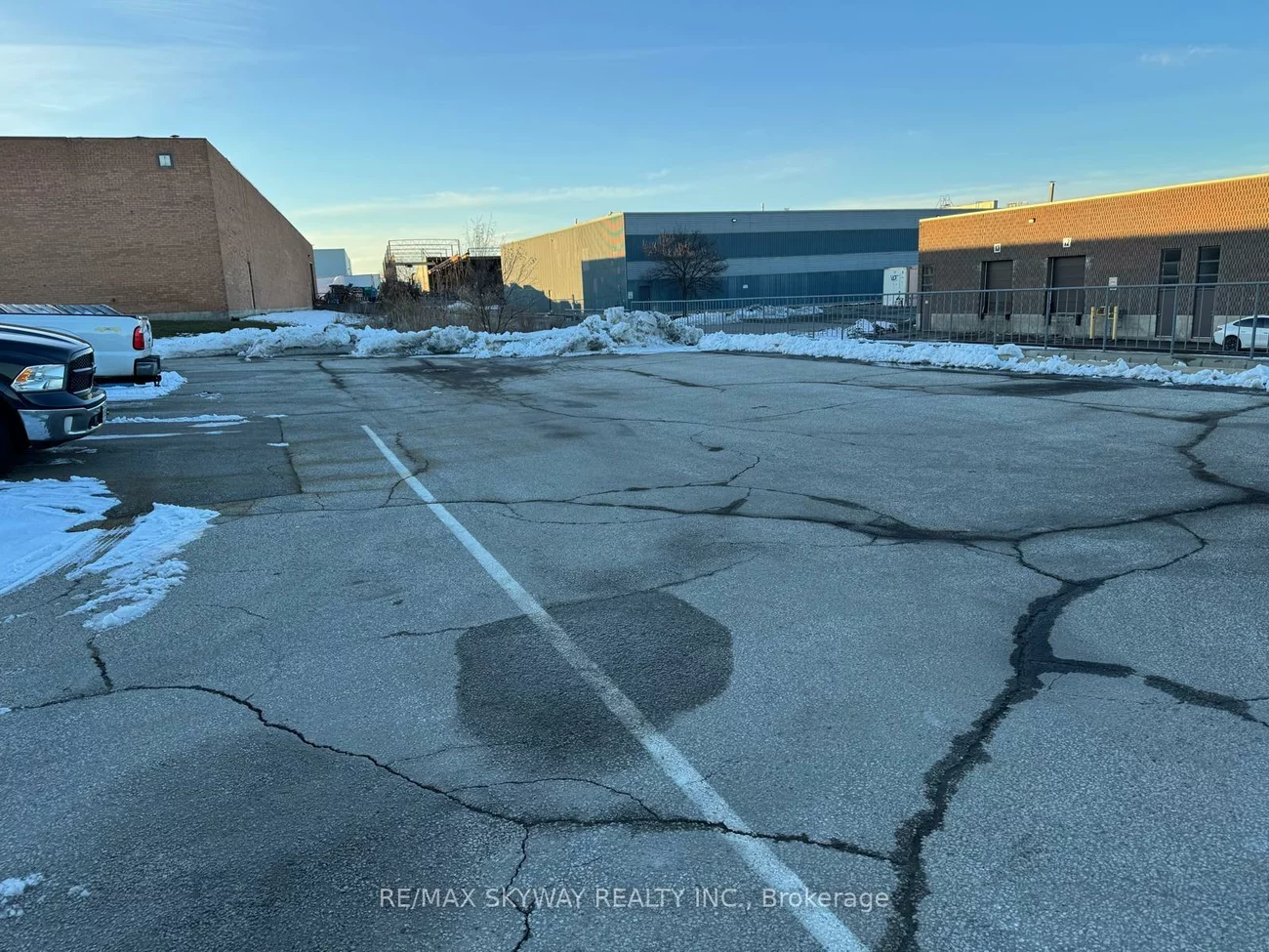 5, Automatic, Gore Industrial North, Brampton