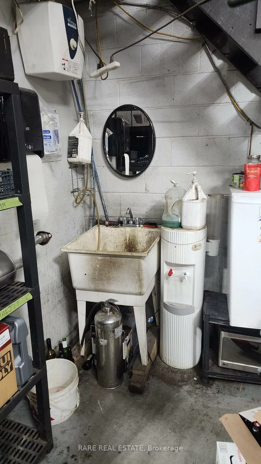 227, Advance, Steeles Industrial, Brampton