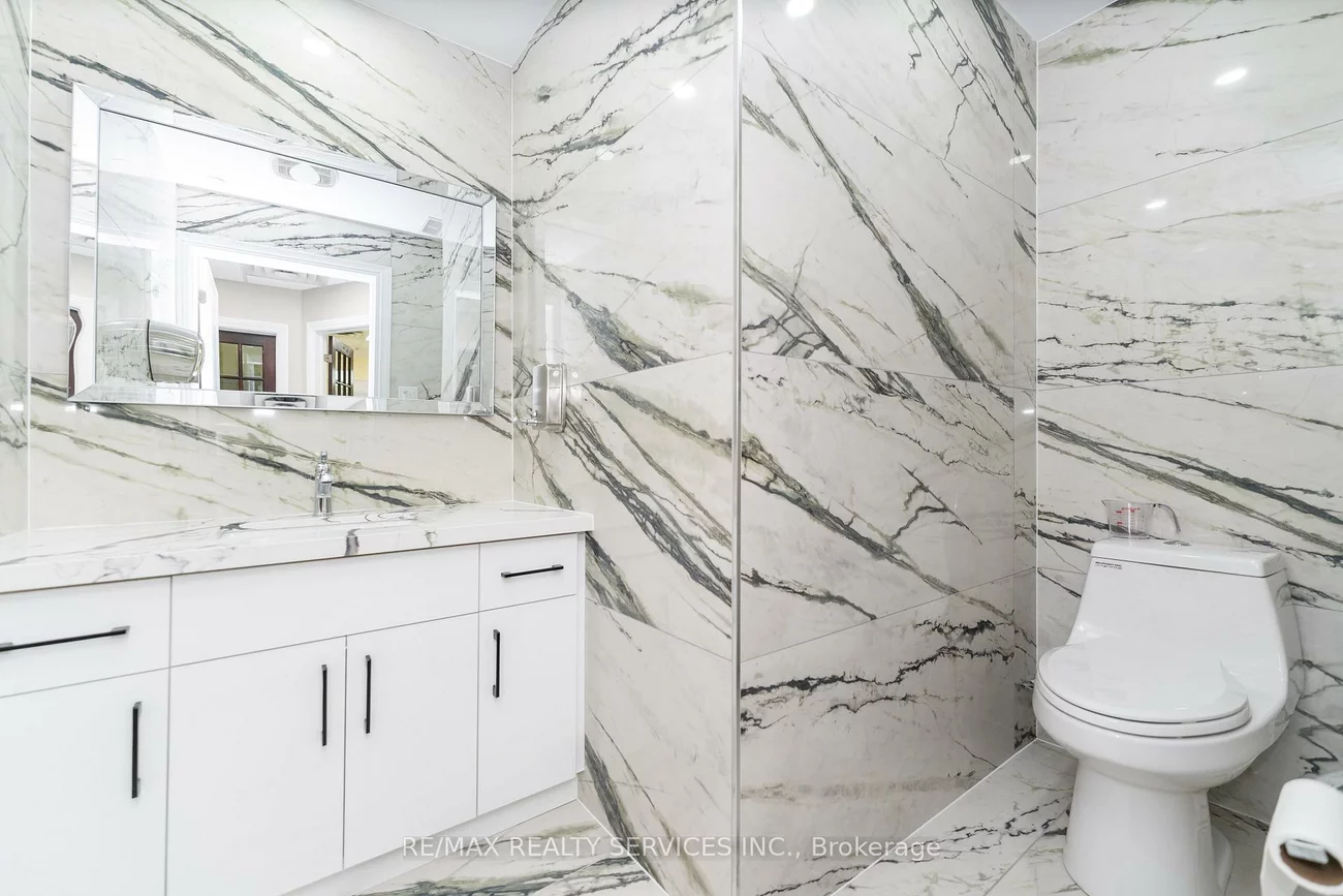 2, Automatic, Gore Industrial North, Brampton