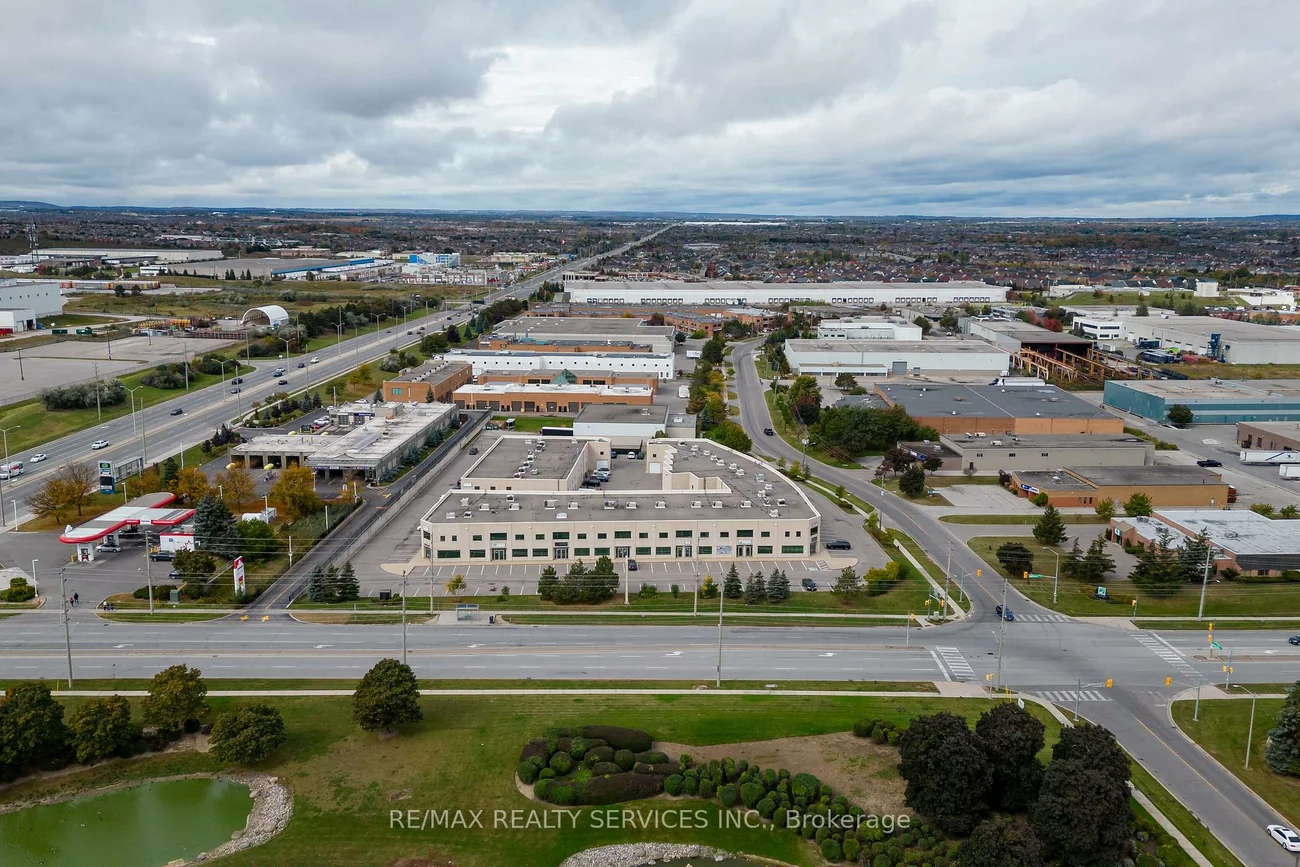 2, Automatic, Gore Industrial North, Brampton