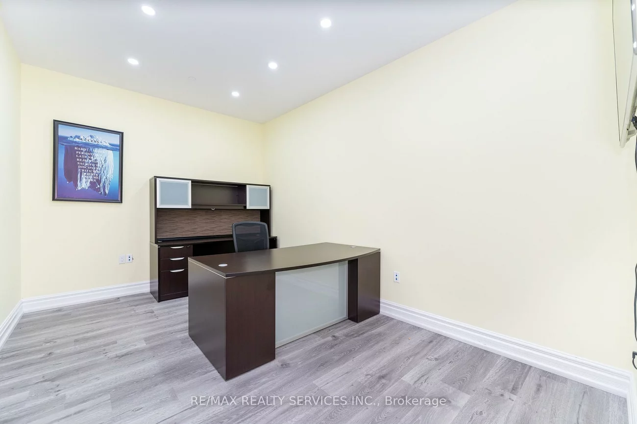 2, Automatic, Gore Industrial North, Brampton