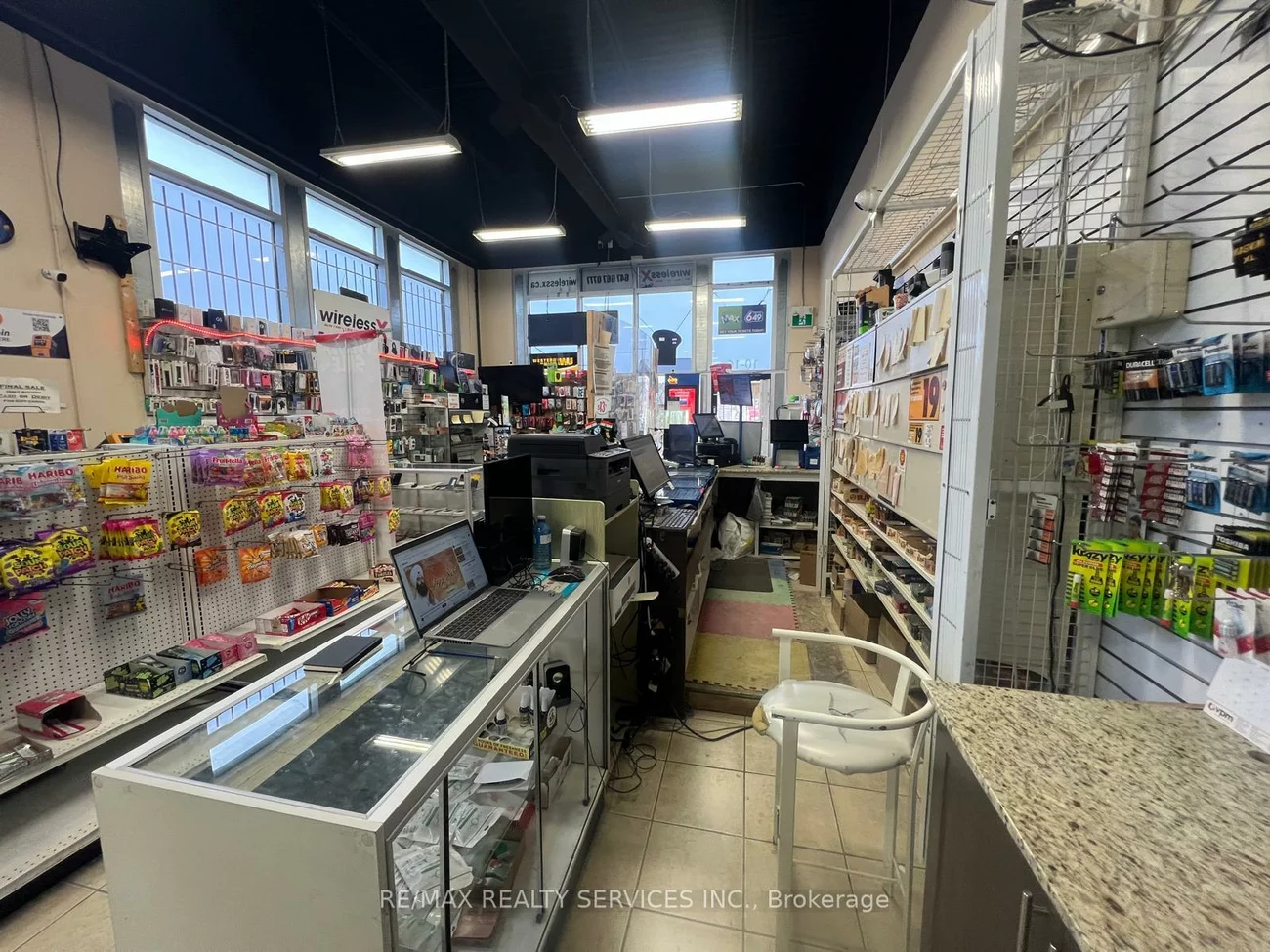 10, Dewside, Sandringham-Wellington, Brampton