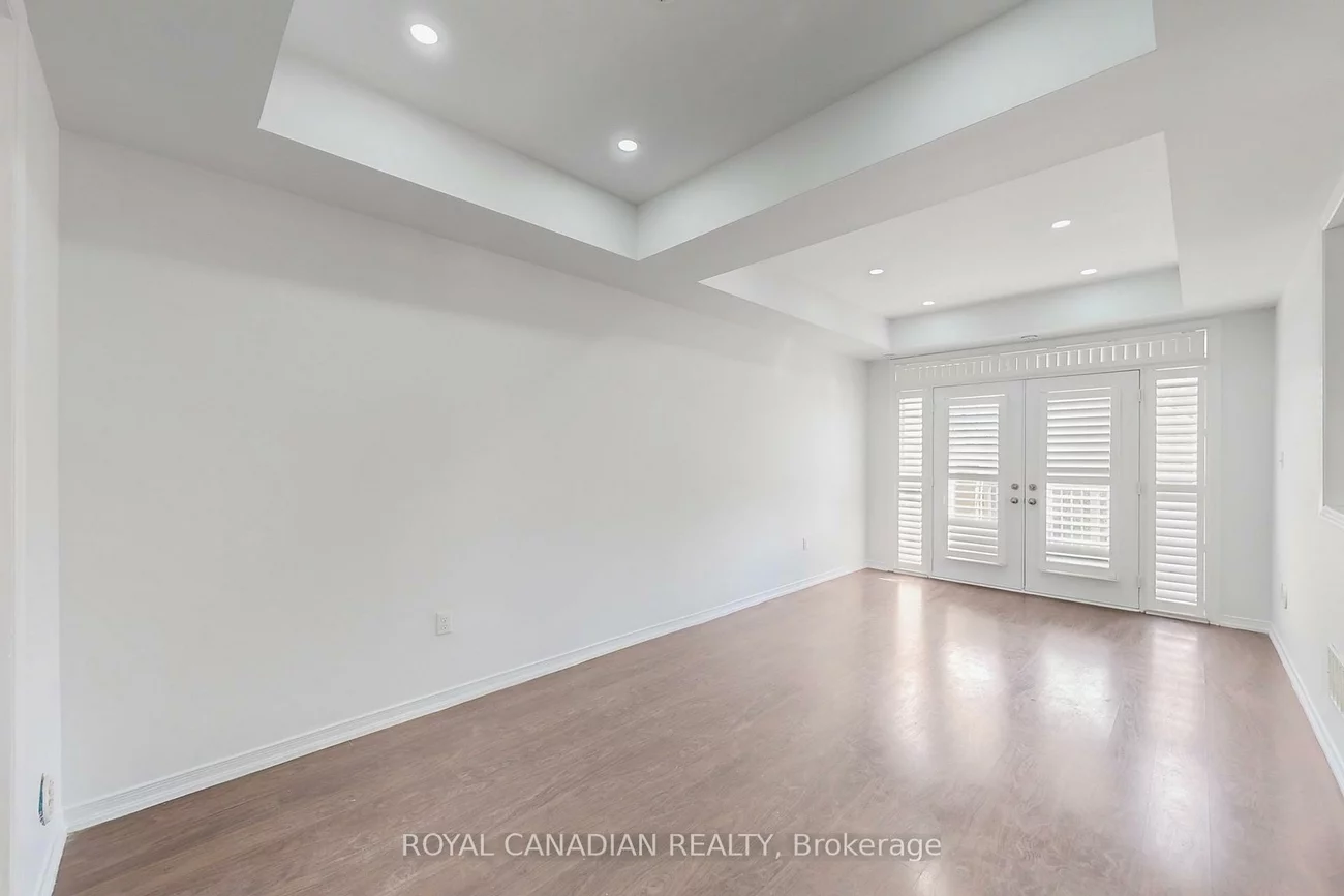 54, Chesterwood, Credit Valley, Brampton