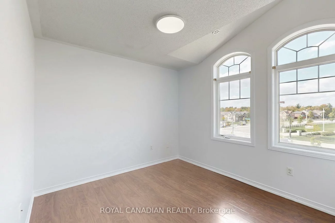 54, Chesterwood, Credit Valley, Brampton