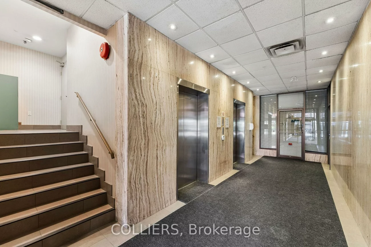 21, Queen, Downtown Brampton, Brampton