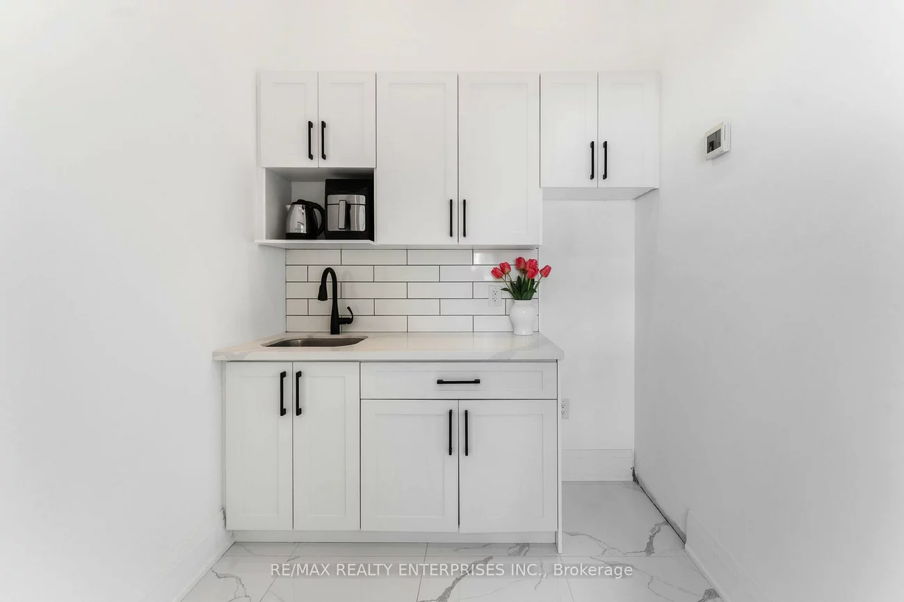 2720, North Park, Bramalea North Industrial, Brampton