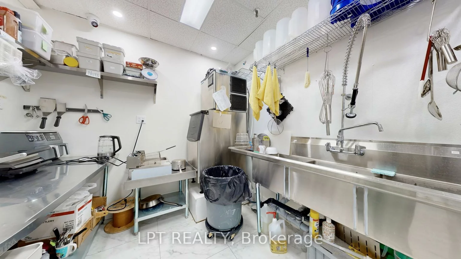 83, Kennedy, Brampton East, Brampton