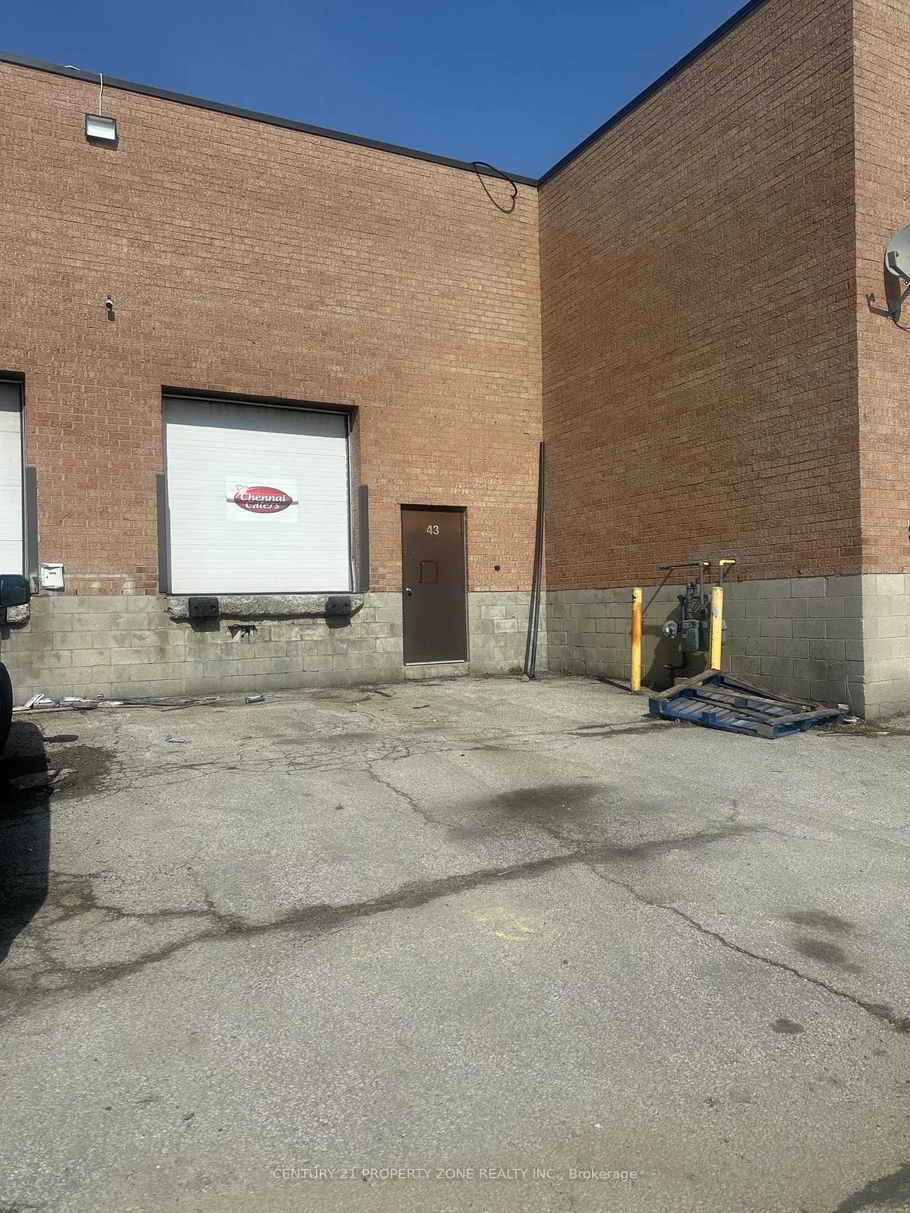 173, Advance, Steeles Industrial, Brampton