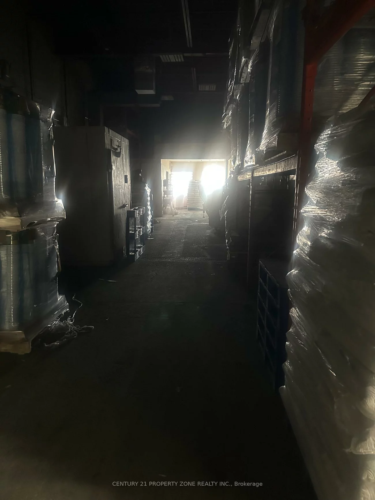 173, Advance, Steeles Industrial, Brampton