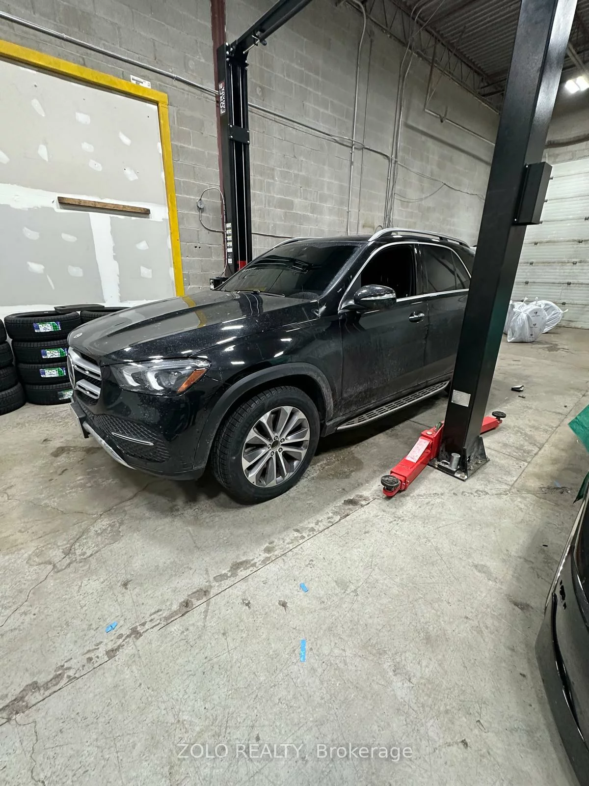 2080, Steeles, Southgate, Brampton