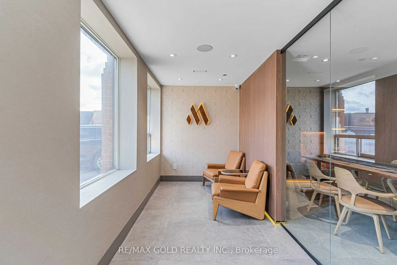 173, Advance, Steeles Industrial, Brampton