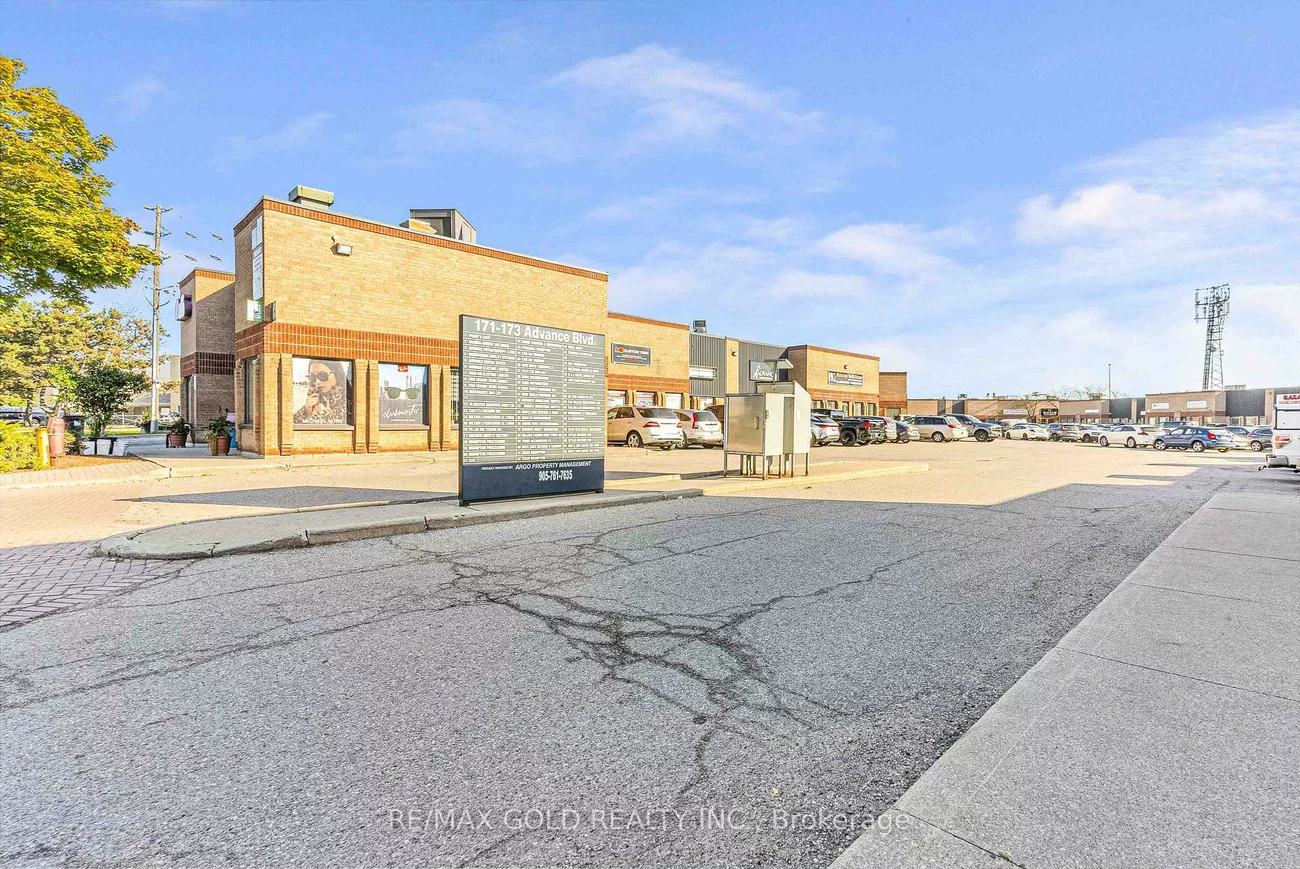 173, Advance, Steeles Industrial, Brampton