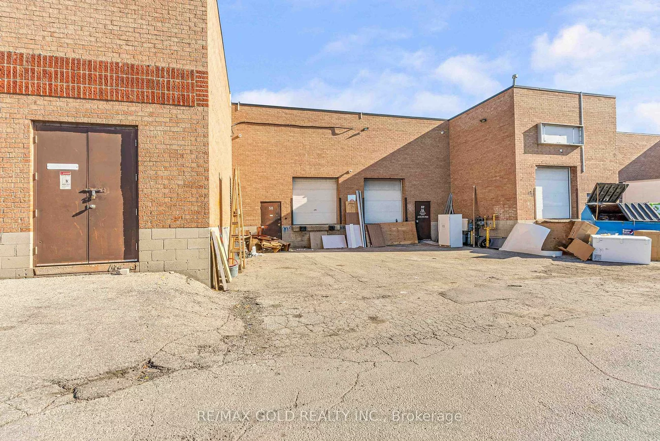 173, Advance, Steeles Industrial, Brampton