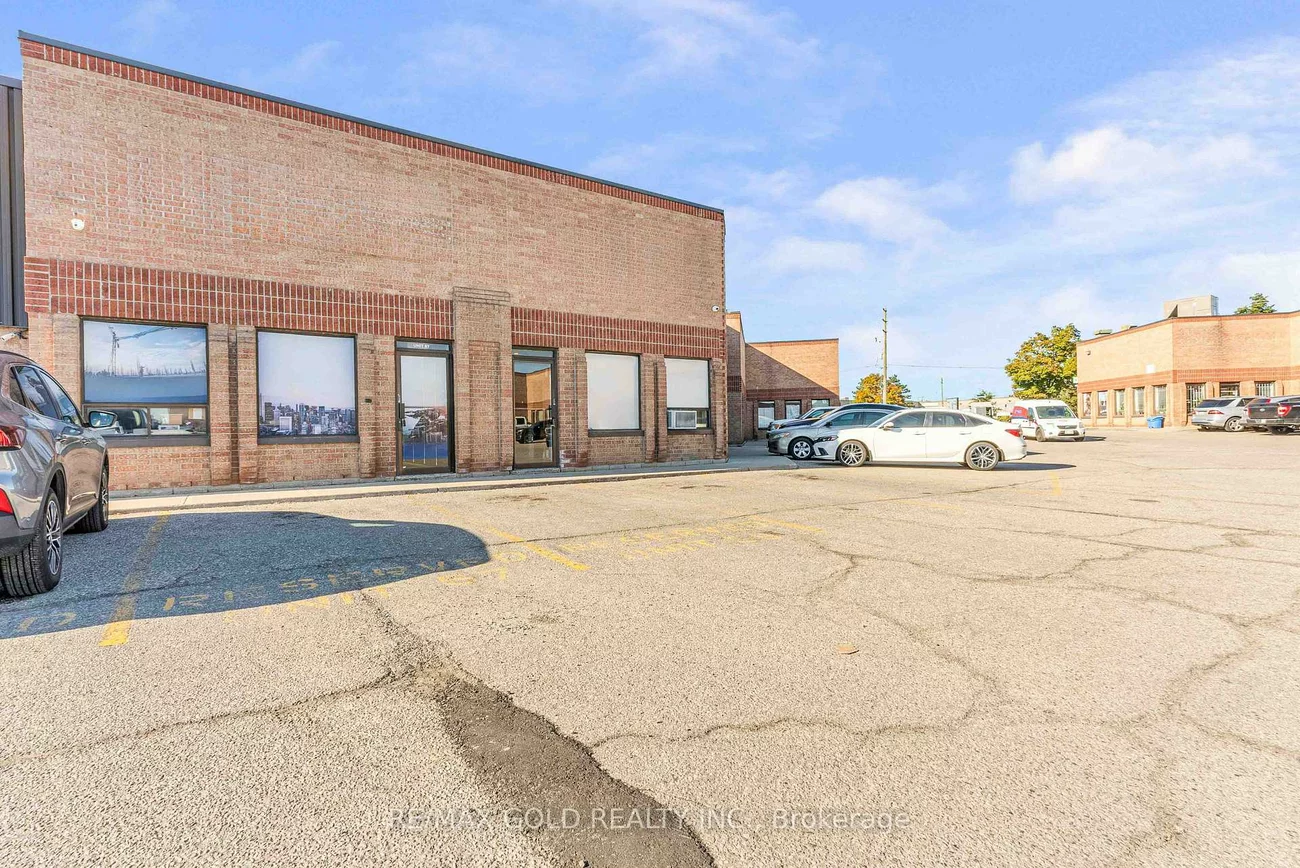 173, Advance, Steeles Industrial, Brampton